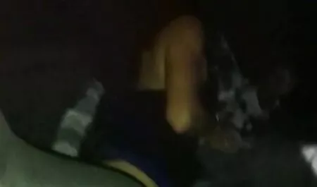 Hai bẩn thỉu đĩ mất lượt bú một mỡ vòi nước phim sec loan luan me con dit nhau