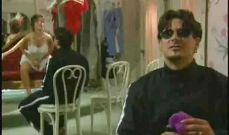 Anh xem phim sec loan luan me va con trai chàng không chỉ rên rỉ mà còn hét lên khi anh ta đổ tinh trùng vào miệng cô gái tóc nâu