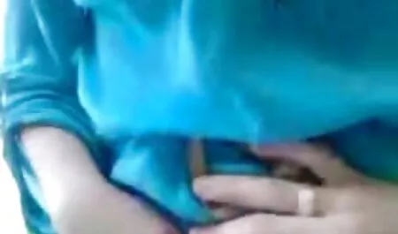 Anh chàng đã không từ chối massage, tốt, và từ sự hút hồn phim sec loan luan me của một con điếm trẻ