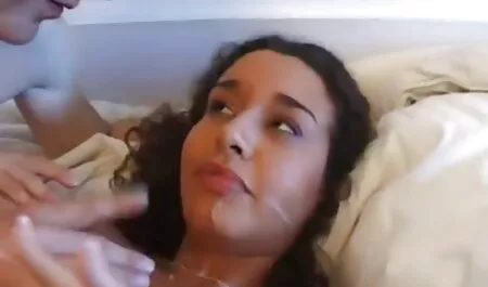 Một người làm hài lòng cái phim sec me du con thùng rác tóc đỏ có 6 người đàn ông lựa chọn