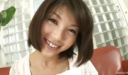 Tôi uống một chút rượu và muốn tự vuốt ve fim sec loan luan me con mình