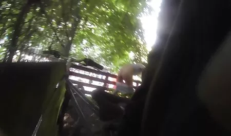 Tại sao một chàng trai sẽ cảm thấy nhàm chán nếu chỉ với một khoản phí nhỏ cô ấy có thể bú anh ta một chút, và nếu anh chàng hào phóng, thì hãy cho anh ta âm sec loan luan me va con hộ của mình