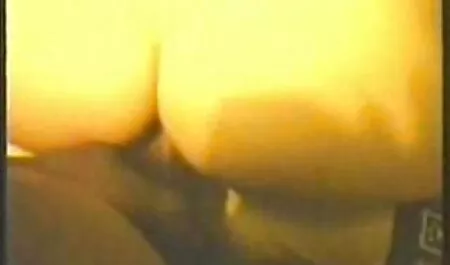 Các bà liếm sec me con dit nhau L. của những đĩ