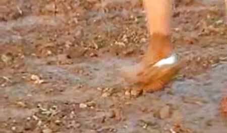 Cựu vũ nữ thoát phim sec me gia y bước vào ngành công nghiệp khiêu dâm