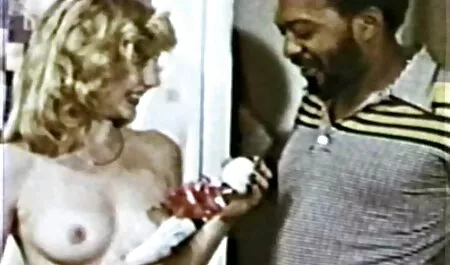 Masked vẻ phim sec hai me con dit nhau đẹp quỳ bú vòi nước