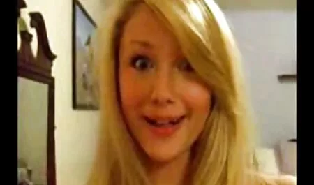 Babe thích nó khi đối tác chà xát cô ấy lớn nâu núm vú và ép lông phim sec loan luan me va con mu