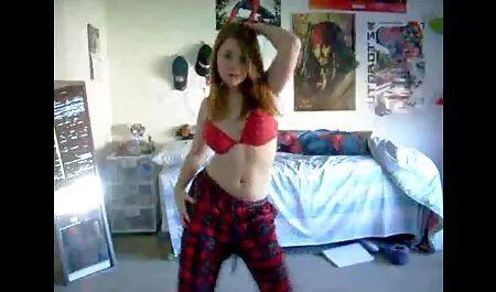 Chẳng phim sec loan luon me va con mấy chốc, người đẹp đã đứng giữa sân và tỏa sáng với chiến lợi phẩm xinh đẹp của mình