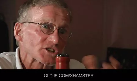 Làm thế nào bạn có thể sec loan luan me con fuck một gã trong ass?