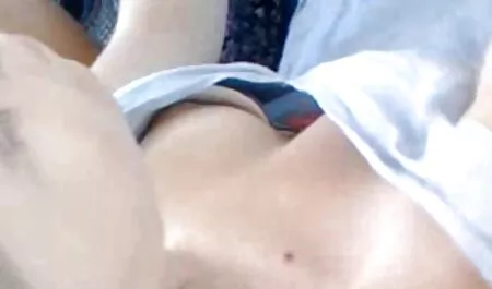 Cô bé học kém cả năm nay sẽ phải cố gắng rất nhiều, nhảy lên thành viên mạnh mẽ sec loan luan me con của lớp trưởng