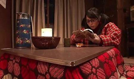 Hai con chó cái trẻ, rất sexy hút dương xem phim sec me con loan luan vật cạo râu của một người đàn ông vô độ