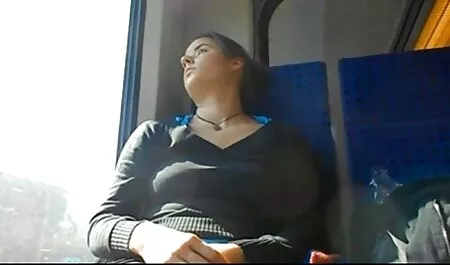 Thật fim sec loan luan me con dễ dàng làm sao để hạ gục một cô gái cả tin và lôi cô ấy vào giường ngay hôm đó!