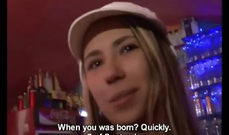 Buryatochka với nhỏ sec me va con titties fucks mình trong các vòi hoa sen