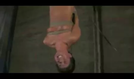 Sex với me ke sec vợ trong phòng khách sạn