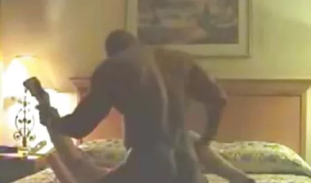 Chó cái rên rỉ vì bị kích thích phim sec loan luan me quá mức và những cái lưỡi thô bạo