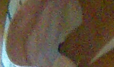 Lesbian âm vật xoa bóp phim sec me va con re với dầu