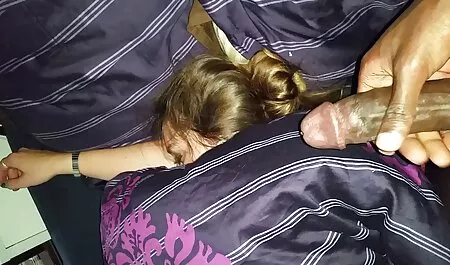 Một con chó cái phấn khích chạy vào nhà với gã đụ của mình, người đang yên vị trên ghế bành, đưa cho anh ta một cái pít-tông mạnh mẽ với một màn thổi kèn ngọt ngào phim sec me con loan luan không thể quên và rất hăng hái