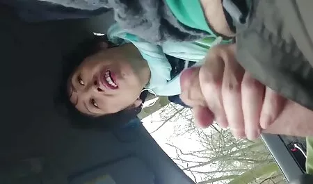 Các cô gái cảm thấy mệt phim sec meke mỏi với các chàng trai và họ quyết định thử quan hệ tình dục đồng tính nữ