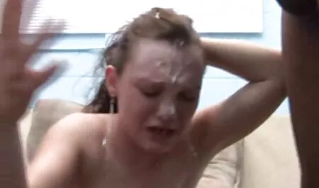 Tình dục đam mê của cô gái tóc vàng với phim sec loan luan me vo một trận chung kết trên khuôn mặt