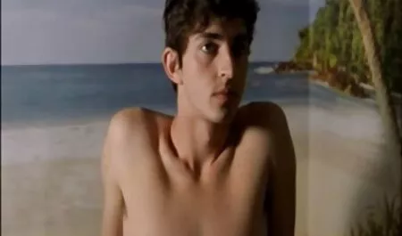 Cô phim sec dit me vo gái tóc vàng không chỉ nhận được Cooney, mà còn cả tình dục mát mẻ