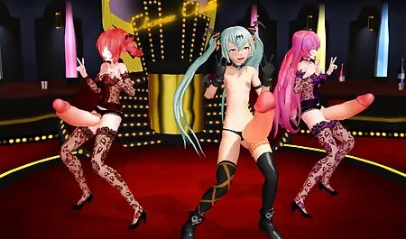 Ksyusha trốn trong nhà vệ sinh nữ, nhưng điều này không sec me va con trai giúp được gì cho cô