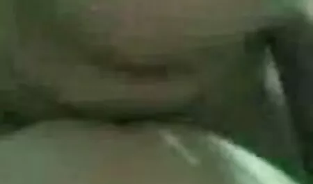 Cô gái phim sec dit me vo buổi sáng cho con cặc của anh vào miệng