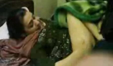 Người đẹp sẽ không chỉ phải làm việc khiêu gợi với cái miệng đồi phim sec me va con trai bại của mình mà còn phải thay thế bằng một cái lỗ ngon ngọt