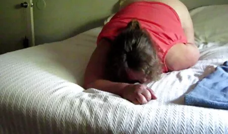 Heidi và cô sec me va con ấy người bạn yêu ấm cum